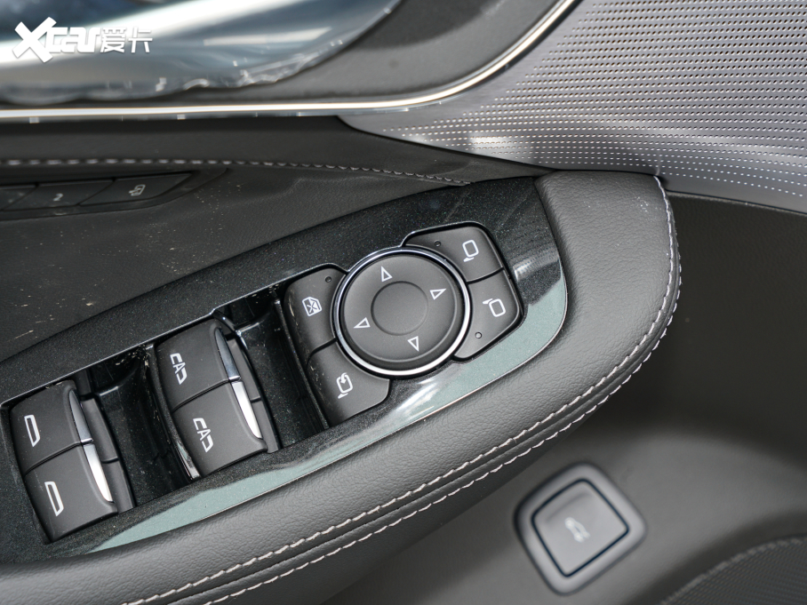 2022��P������CT5 28T ���F��