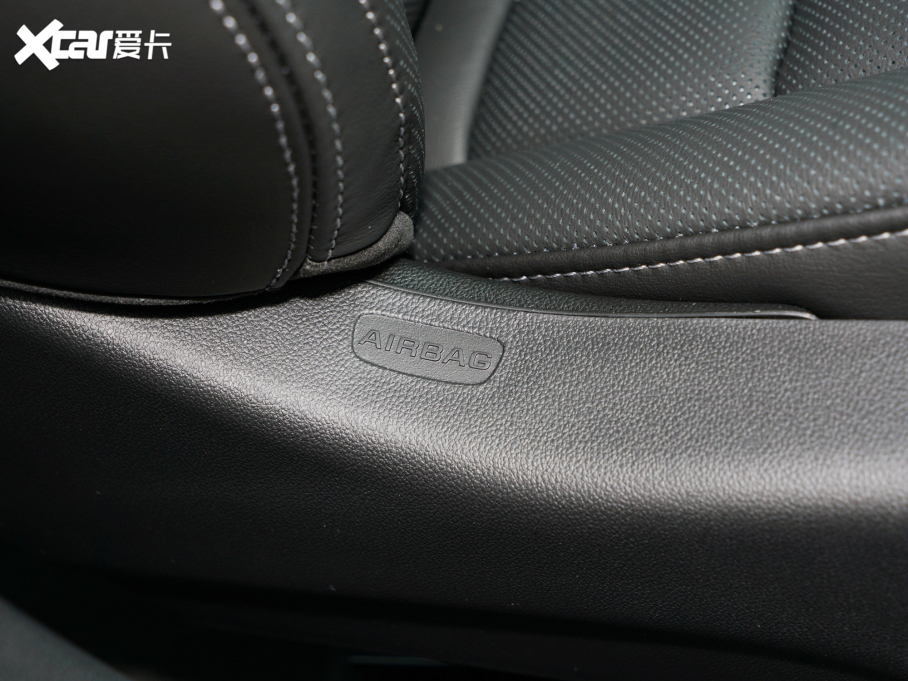 2022��P������CT5 28T ���F��