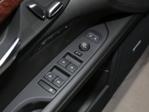 202228T ԄL(fng) {܇ƅ^(q)	