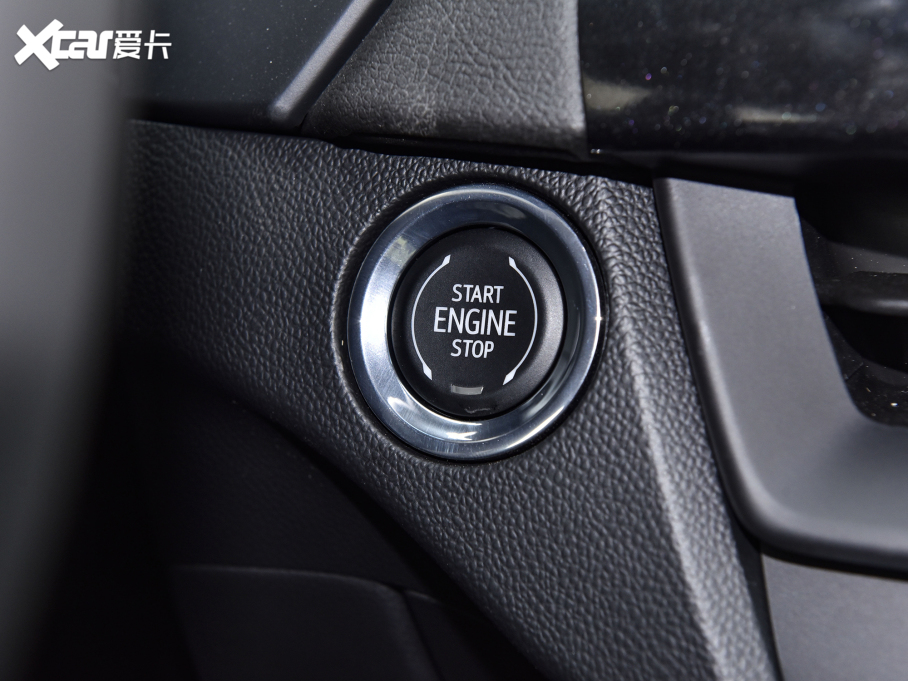 2022��P������CT4 28T �L����