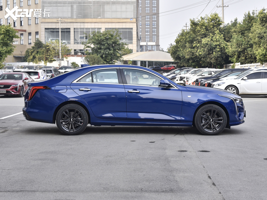 2022��P������CT4 28T ���A��