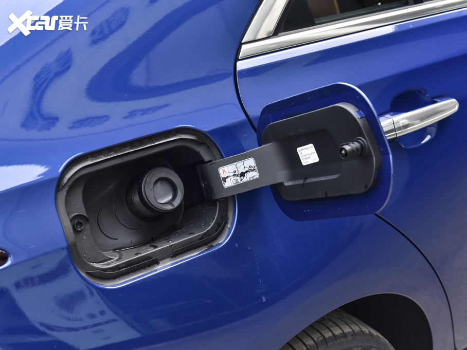 2022��P������CT4 28T ���A��