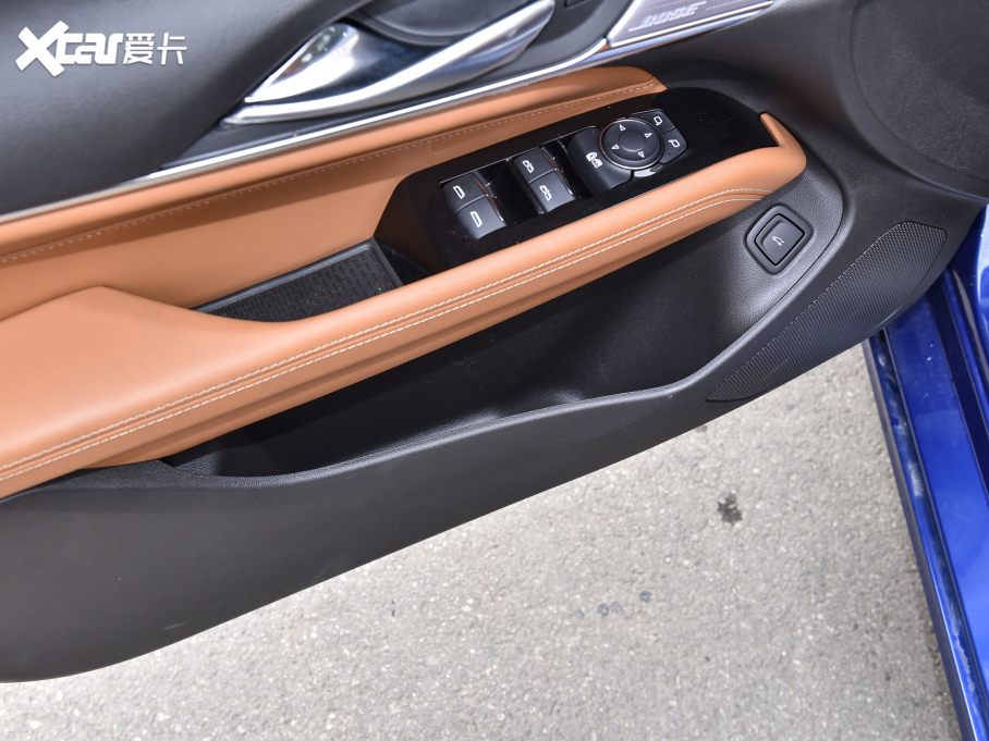 2022��P������CT4 28T ���A��