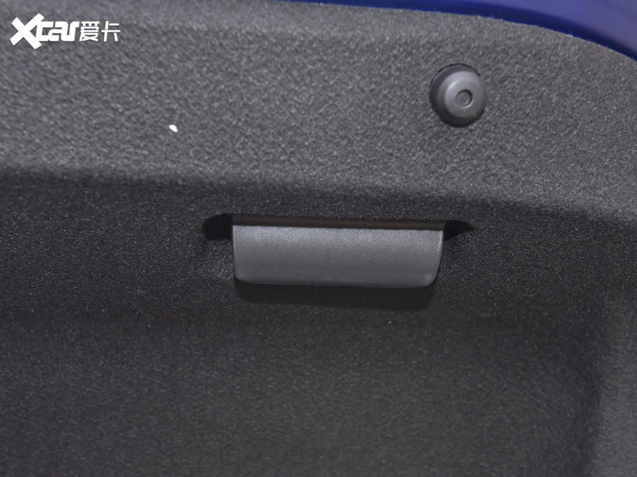 2022��P������CT4 28T ���A��