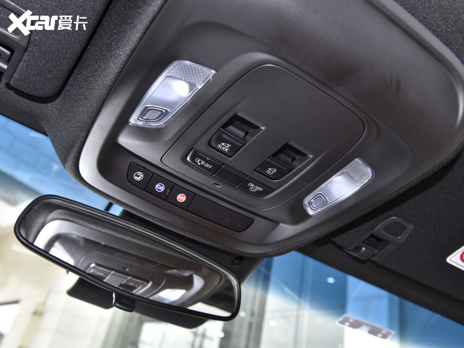 2022��P������CT4 28T ���A��