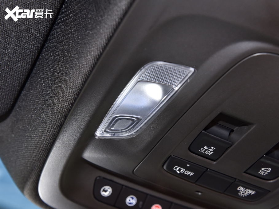 2022��P������CT4 28T ���A��