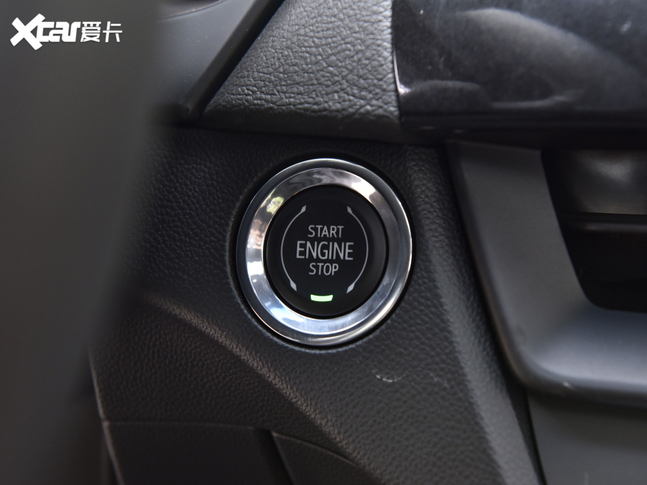 2022��P������CT4 28T ���A��