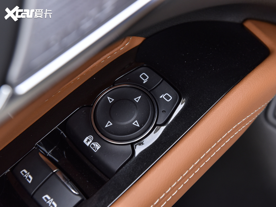 2022��P������CT4 28T ���A��