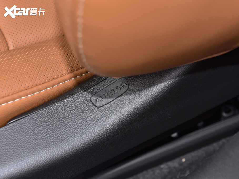 2022��P������CT4 28T ���A��