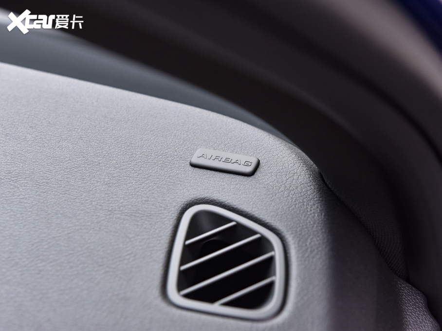 2022��P������CT4 28T ���A��