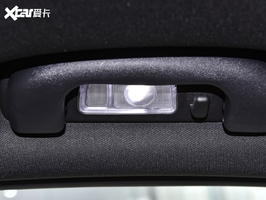 2022��P������CT4 28T ���A��