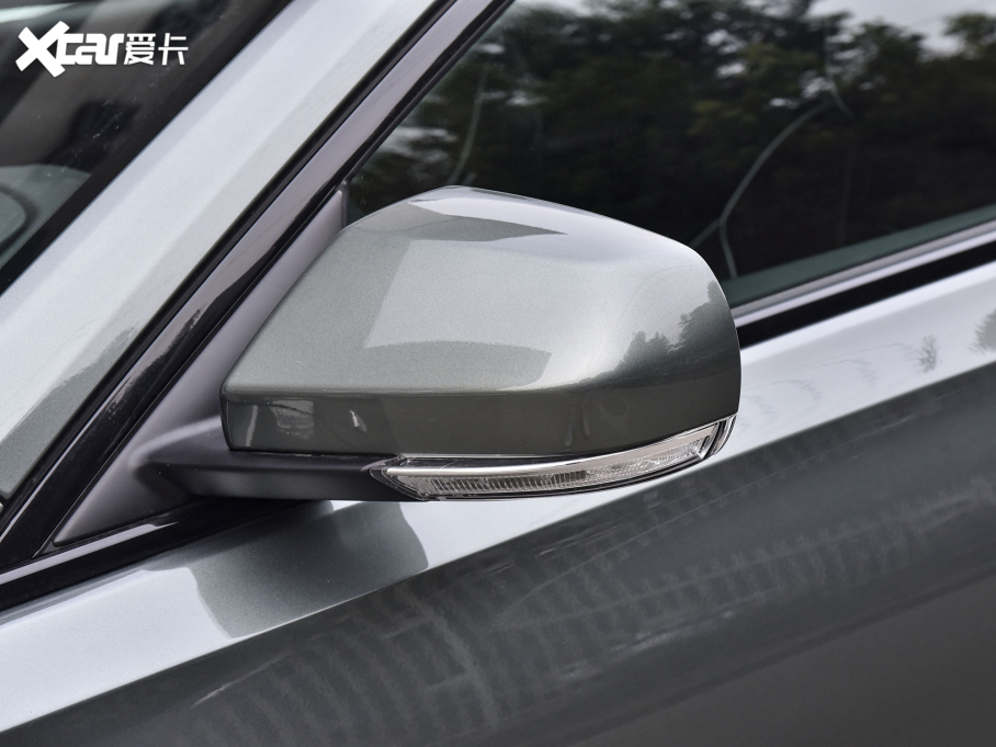 2022��P������CT4 28T ���F��