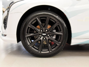 2022款28T 原神联名限量版 轮圈