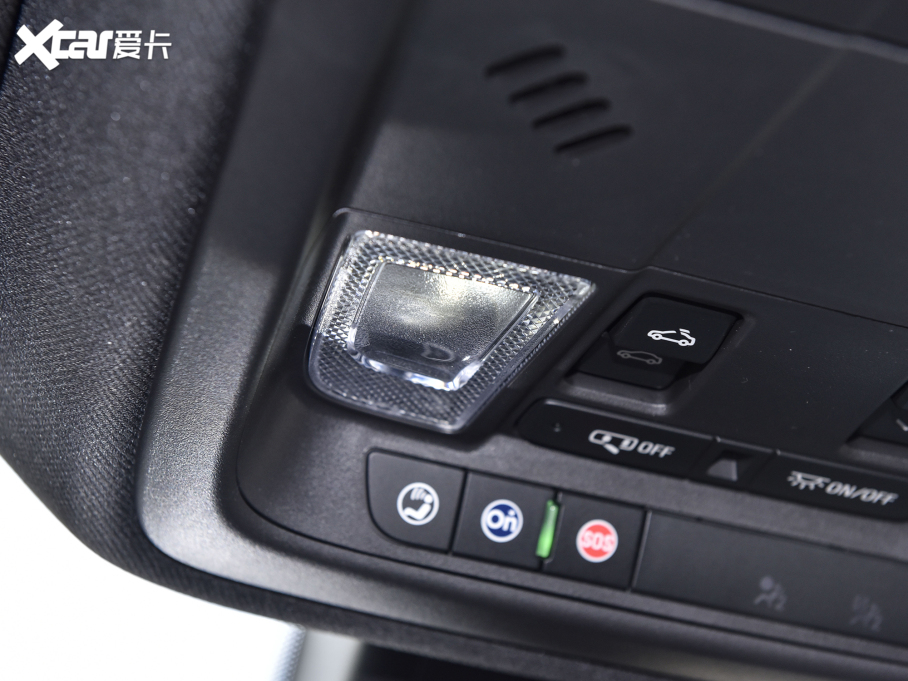 2022PXT4 28T (q)L(fng)