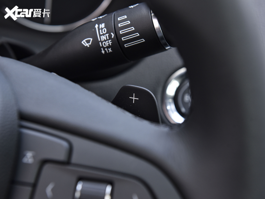 2022PXT4 28T (q)L(fng)