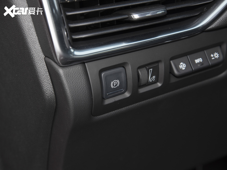 2022PXT4 28T (q)K\Ӱ