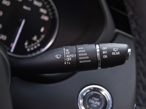 202228T (q)F п؅^(q)