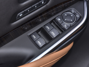 202228T (q)F п؅^(q)