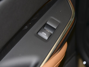 202228T (q)F ܇ƅ^(q)