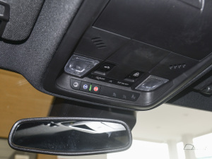 202228T (q)F п؅^(q)