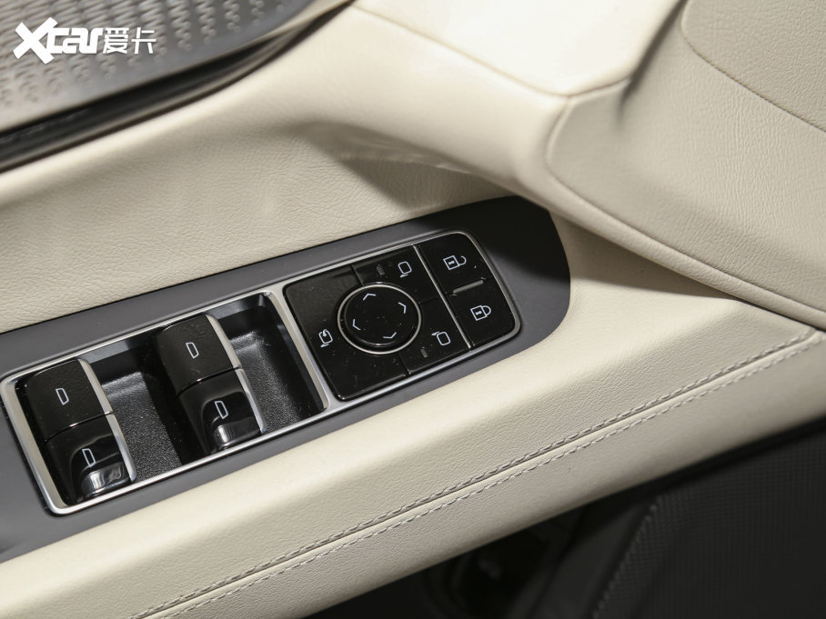 2023��P������CT6 28T ���A��