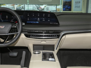 2023款28T 豪华型 中控台