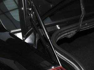 2010款3.0L 豪华版 空间座椅