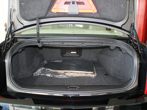 2011款2.0T 精英版 行李厢空间
