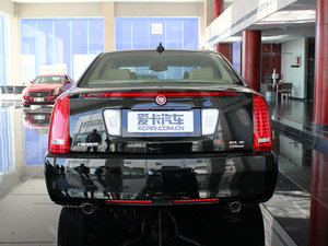 2011款2.0T 精英版 正后	