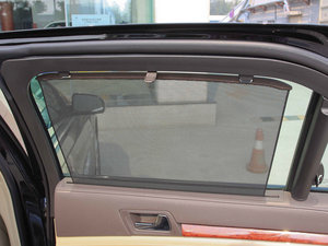 2011款2.0T 豪华版 左后车门