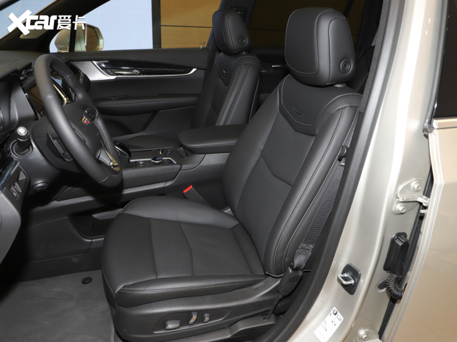 2025��P������XT6 2.0T ���������A���������