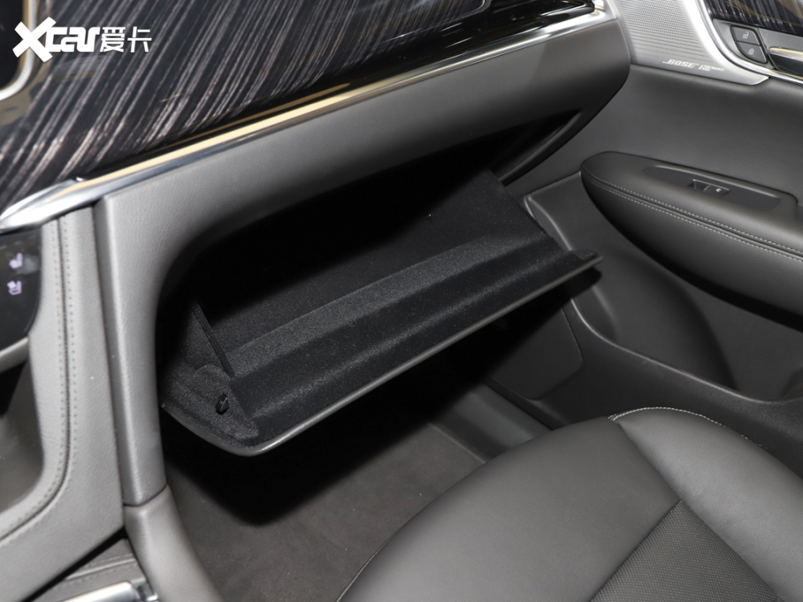 2025��P������XT6 2.0T ���������A���������