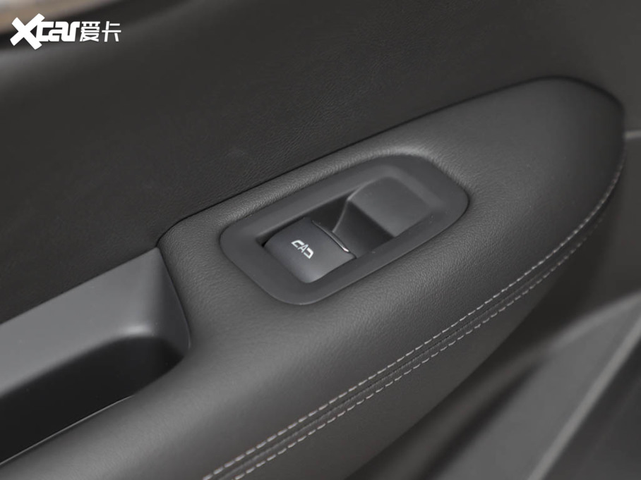 2025��P������XT6 2.0T �������(q��)���A������(j��ng)���