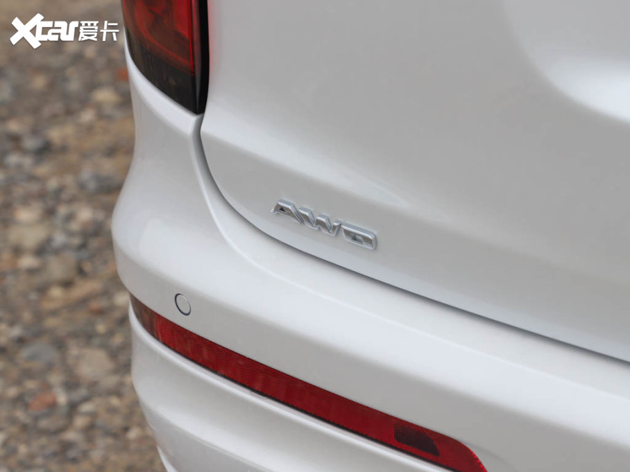 2025��P������XT6 2.0T ���������A���������