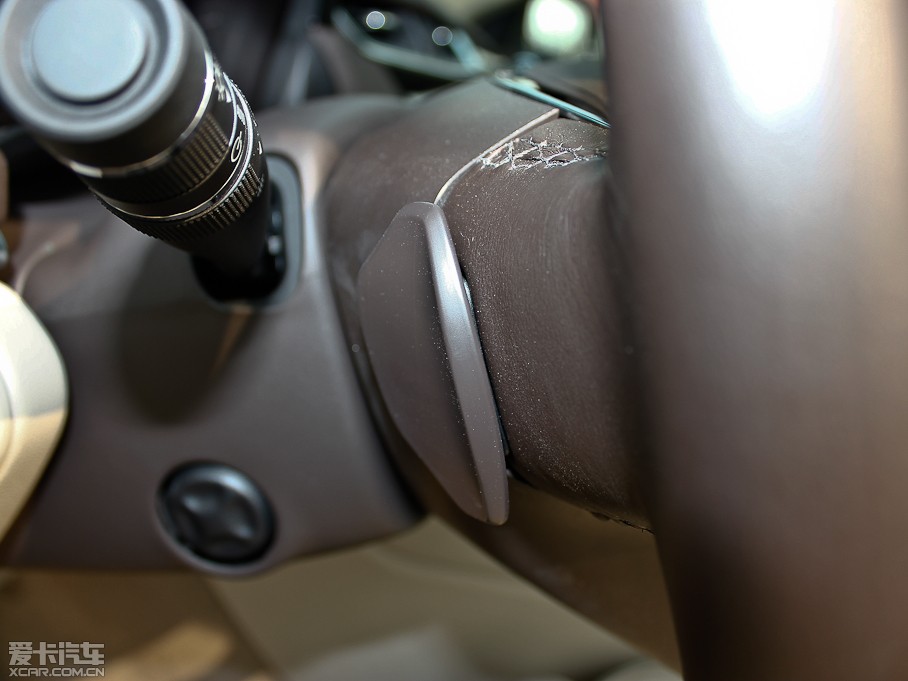 2013��P������XTS 28T ��Ӣ��