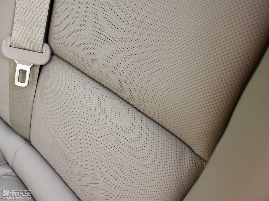 2013��P������XTS 28T ��Ӣ��