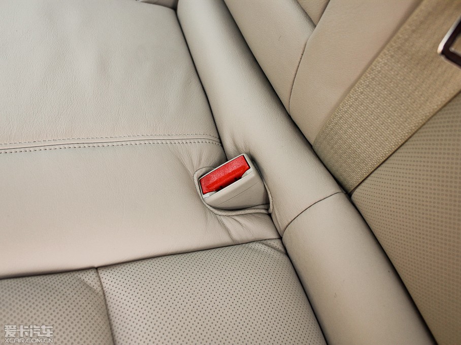 2013��P������XTS 28T ��Ӣ��