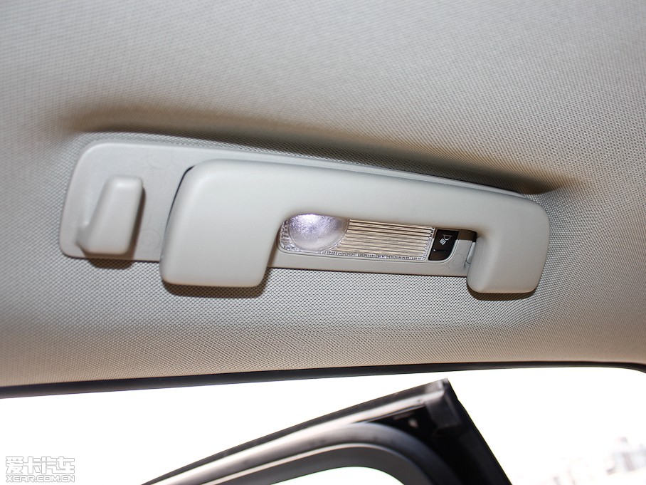 2013��P������XTS 28T ��Ӣ��