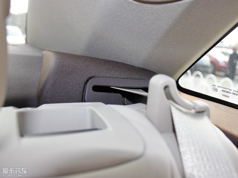 2013��P������XTS 28T ��Ӣ��