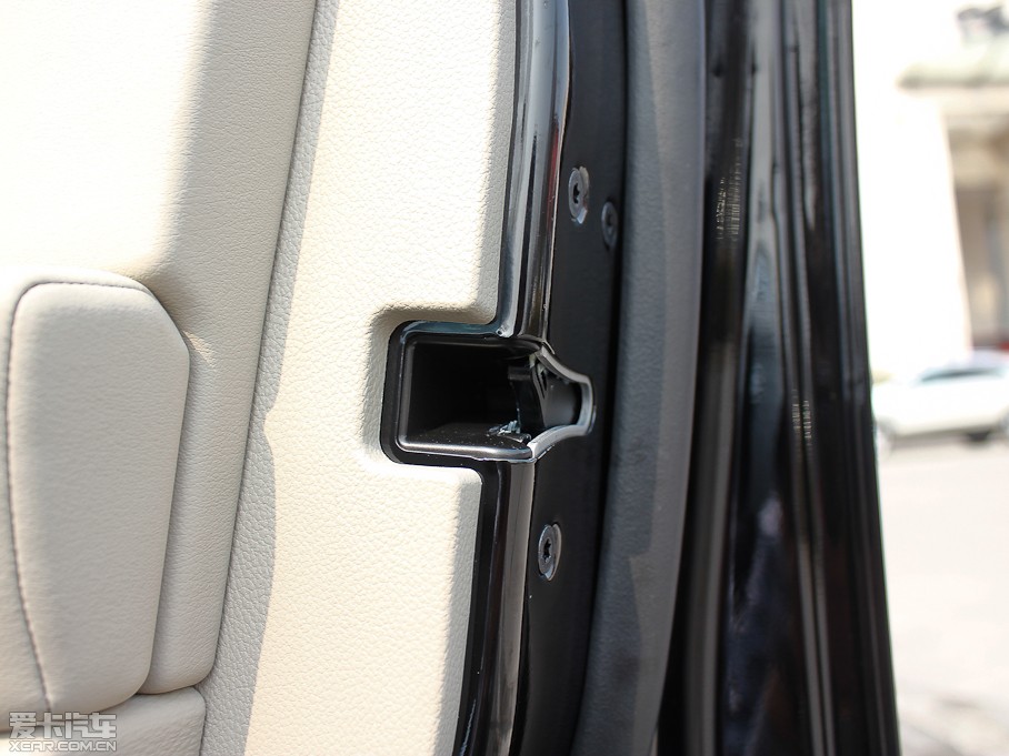 2013��P������XTS 28T ��Ӣ��