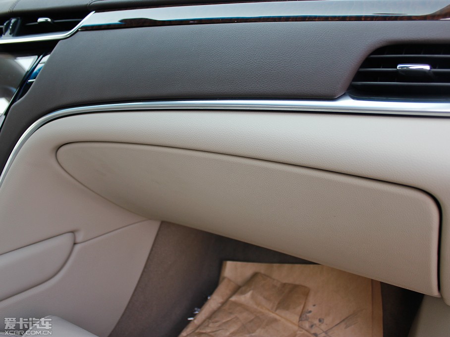 2013��P������XTS 28T ��Ӣ��