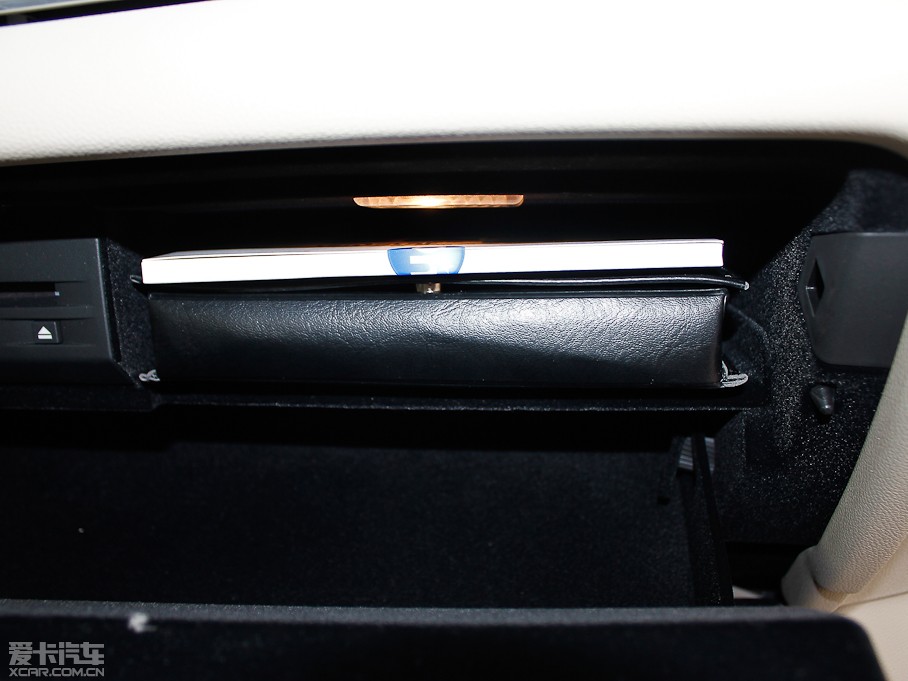 2013��P������XTS 28T ��Ӣ��