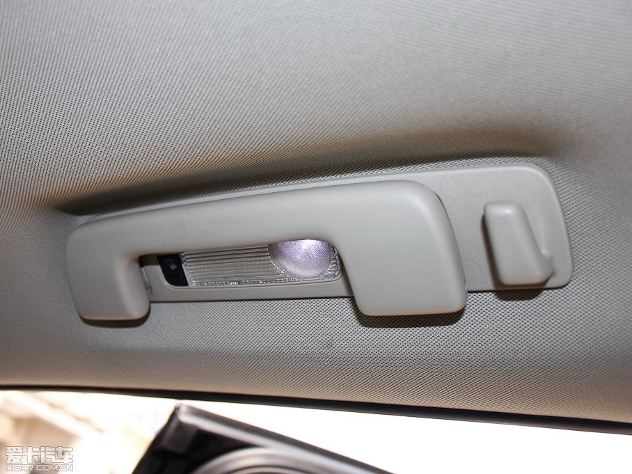 2013��P������XTS 28T ��Ӣ��