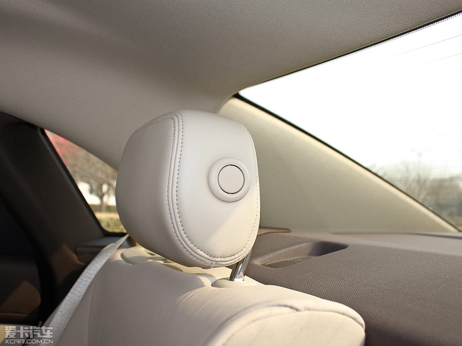 2013��P������XTS 28T ��Ӣ��