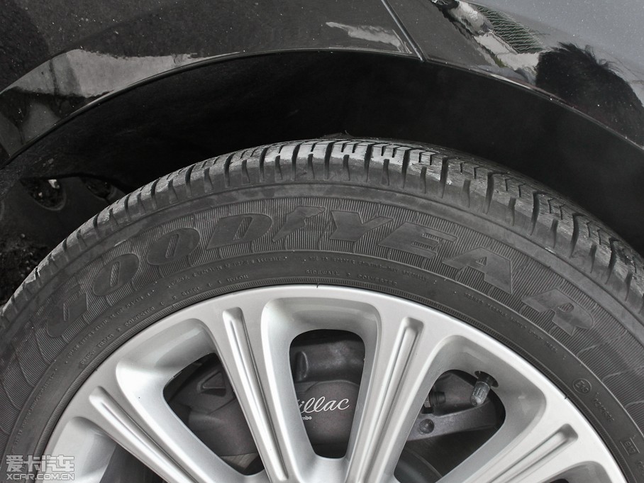 2013��P������XTS 28T ���A��