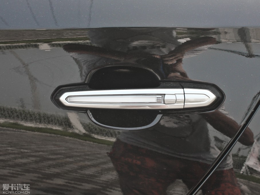 2013��P������XTS 28T ���A��