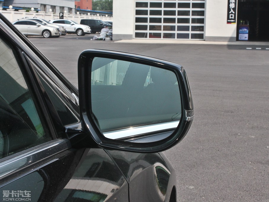 2013��P������XTS 28T ���A��