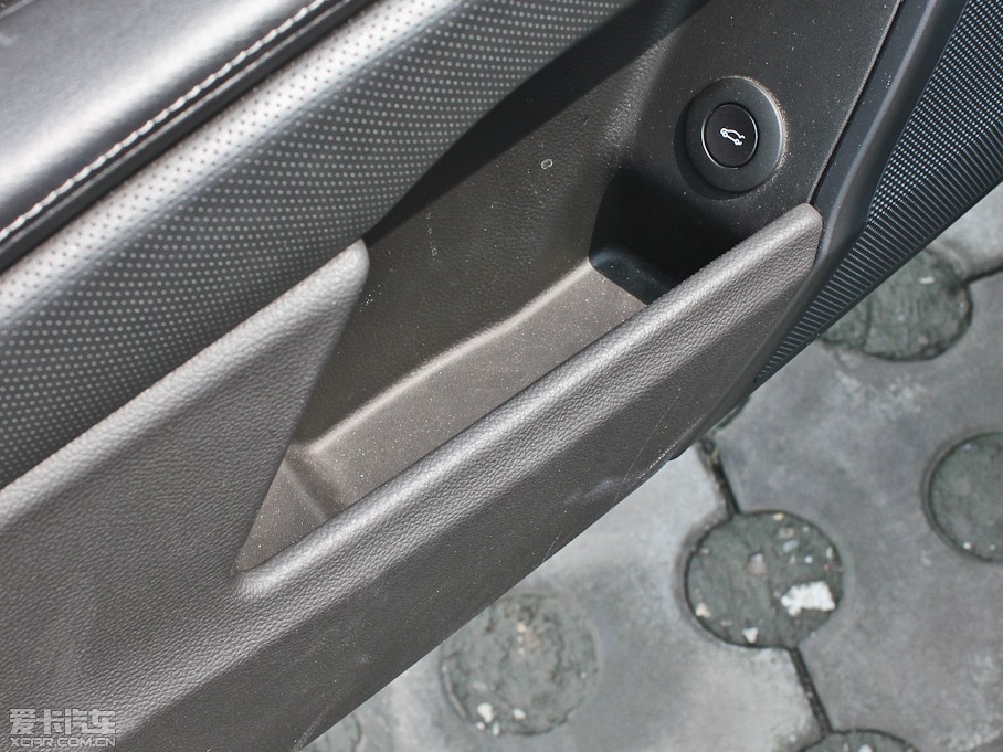 2013��P������XTS 28T ���A��