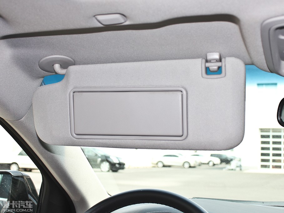 2013��P������XTS 28T ���A��