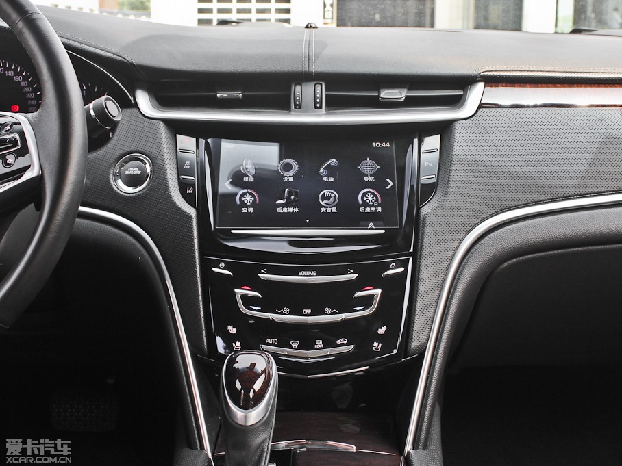 2013��P������XTS 28T ���A��